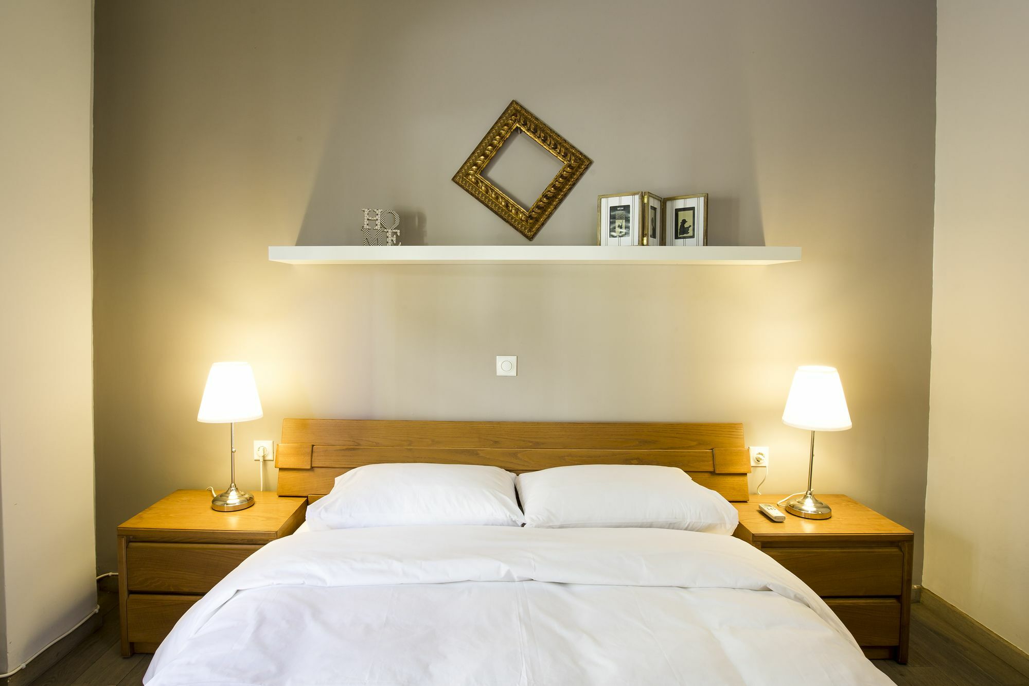 Kerameikos Boutique Athens Luxurious Apartments المظهر الخارجي الصورة